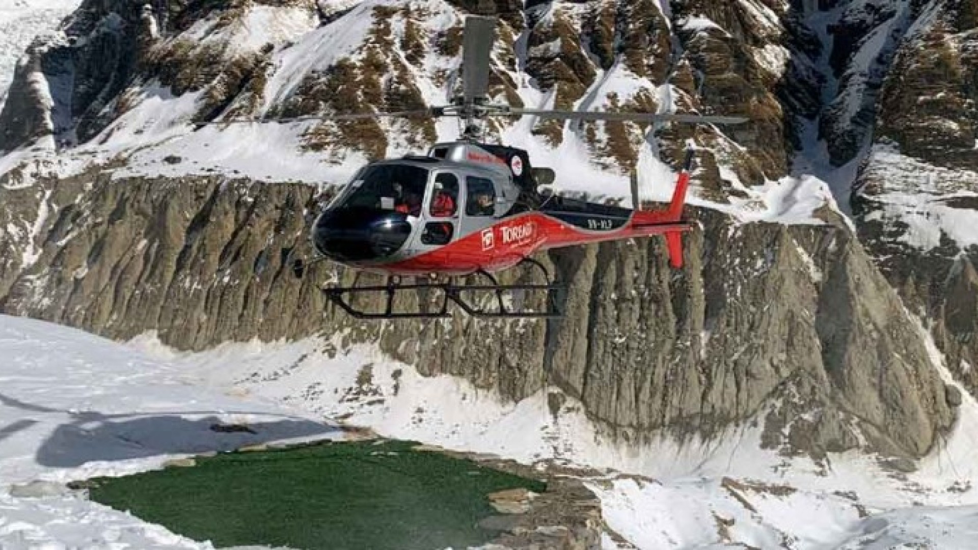 Everest Base Camp Heli flight back Trek Spring/Autumn