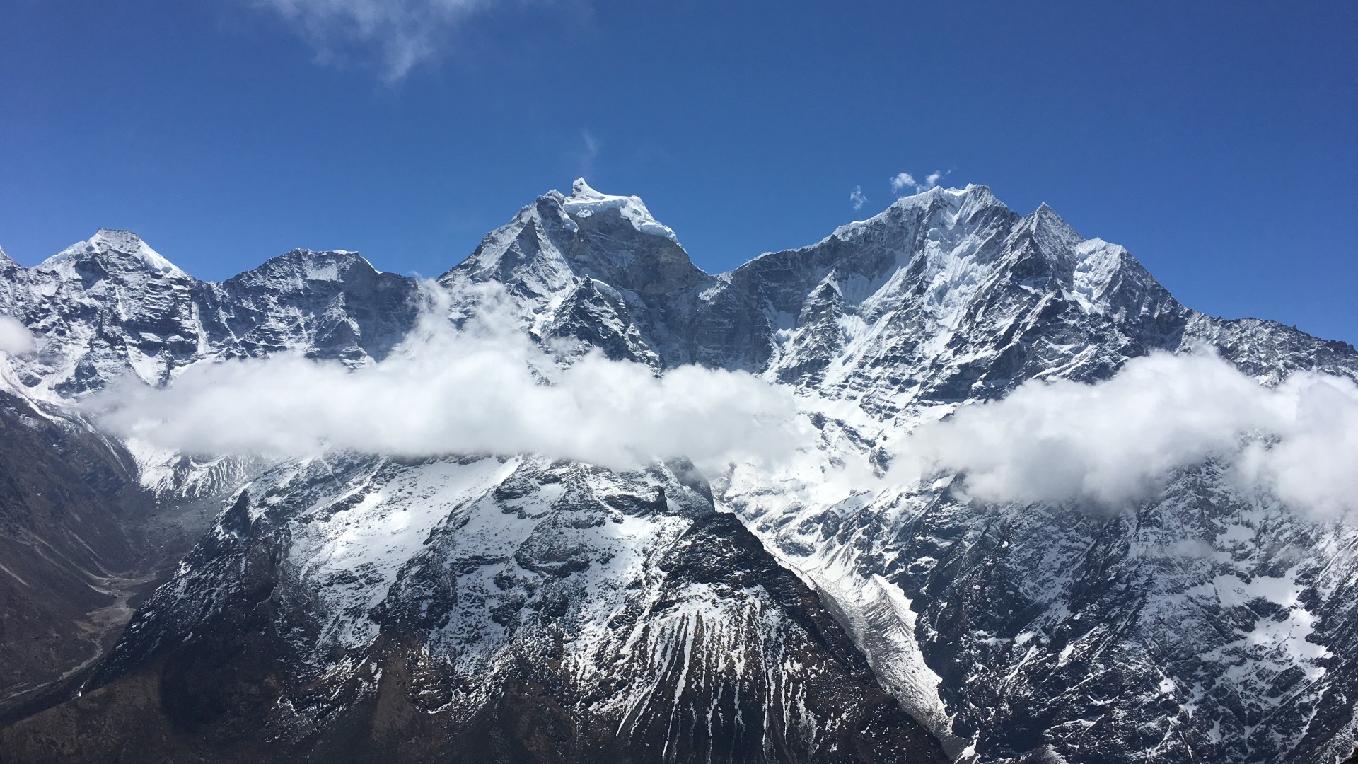 7000 M+ Expeditions